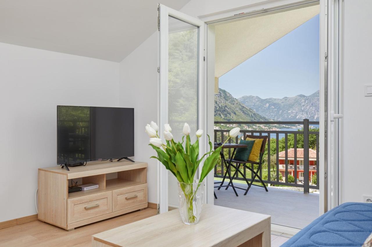 Peaceful Sunhill Apartments Kotor Exteriér fotografie